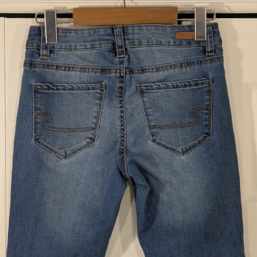Eighty Two Women's Blue Jeans Size 1 - Picture 4 of 16